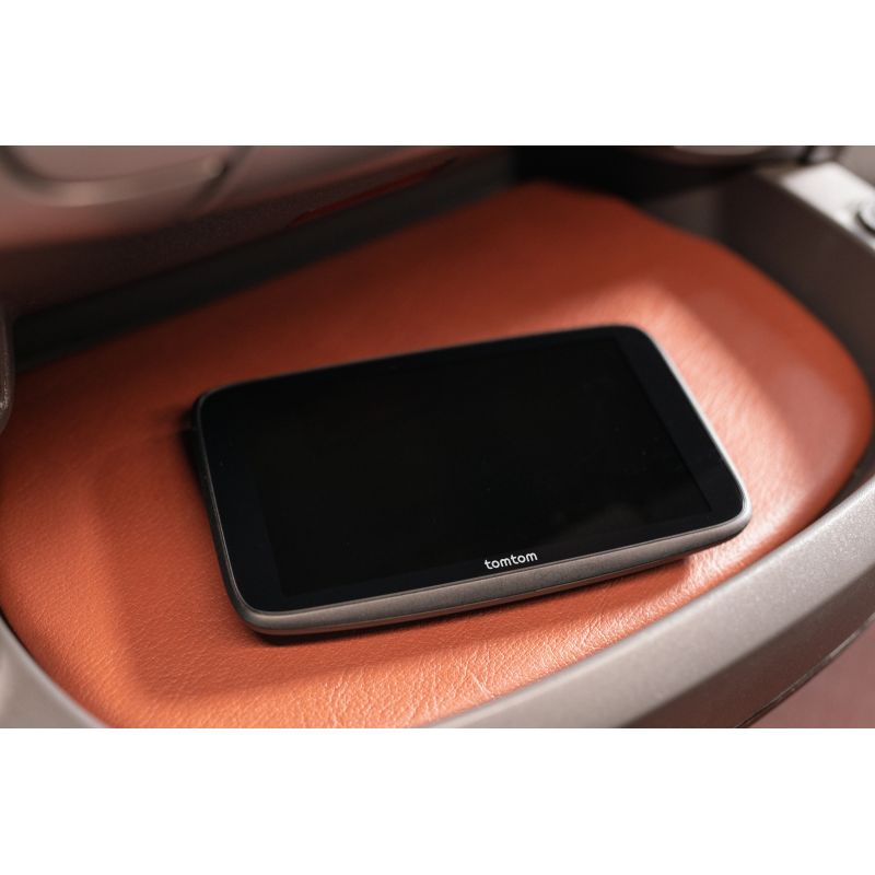Navigācija tomtom go expert plus 7