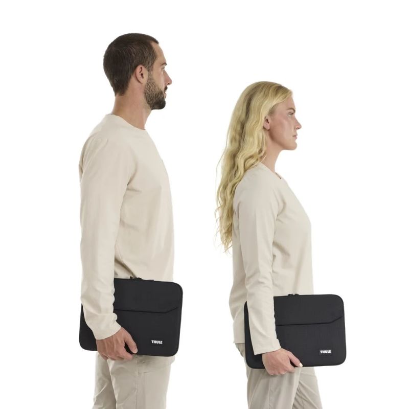 Thule 5456 Lithos Sleeve 14 MacBook Black