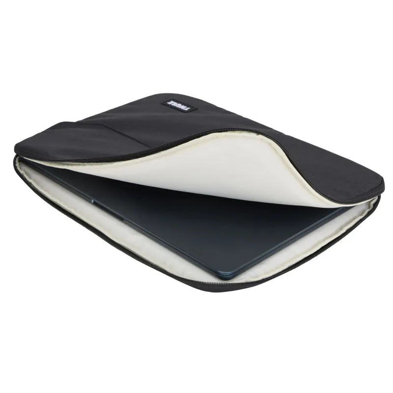 Thule 5458 Lithos Sleeve 15 MacBook Black
