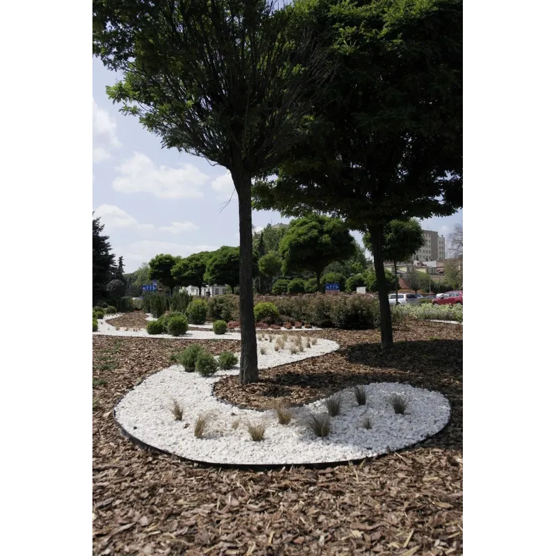 Apmale zāliena 70x80x1000mm melna