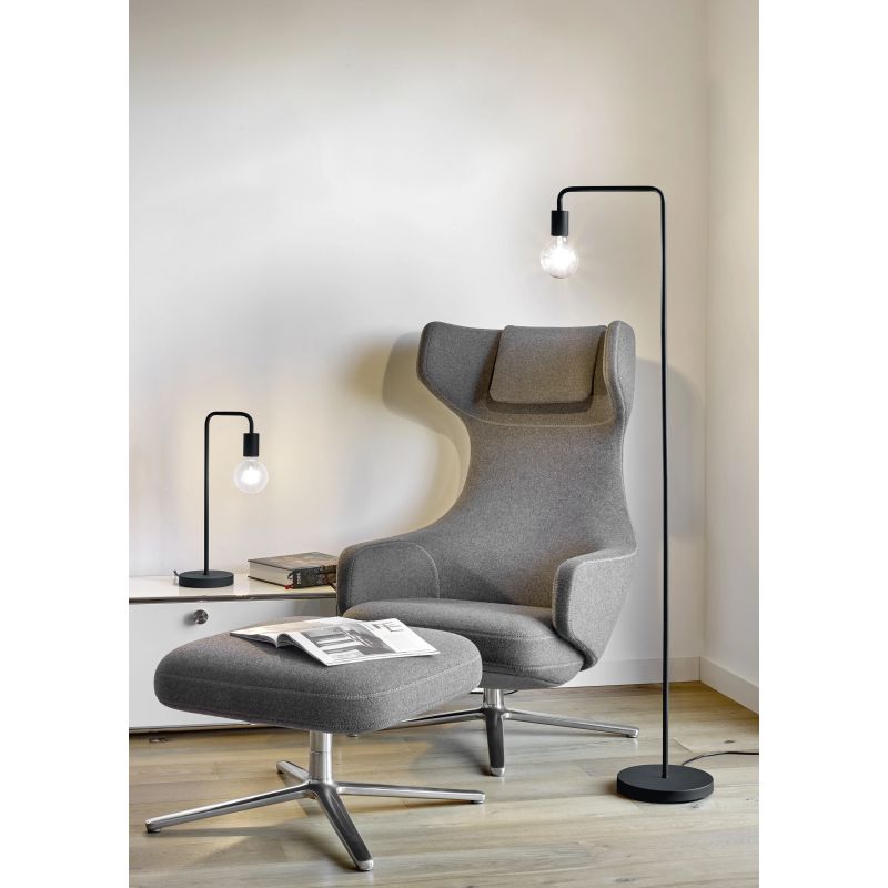 Grīdas lampa diallo e27 mat melna