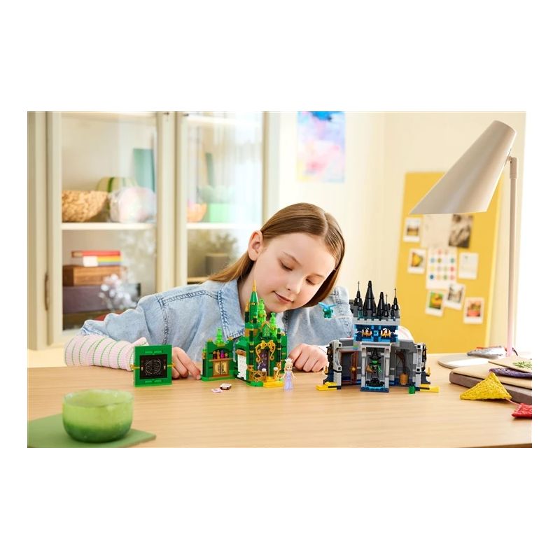 Konstruktorius LEGO Wicked Emerald City & Kiamo Ko Castle 75689, 860 vnt.
