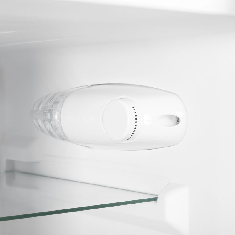 Ledusskapis saldētava apakšā rfb152ei