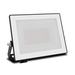 Prožektors Philips. 2050 lm. 5000 °K. IP65. melna