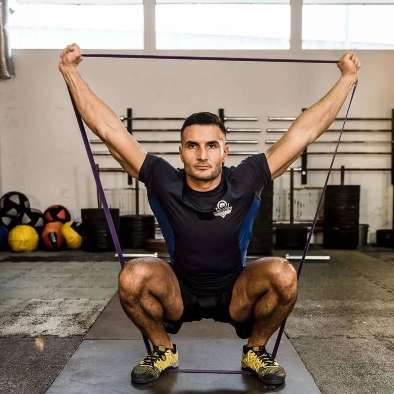 Pretestības gumija THOMS Power Band – vidēja līdz smaga pretestība 15,88–38,56 kg ,32 × 4,5 × 2080 mm,