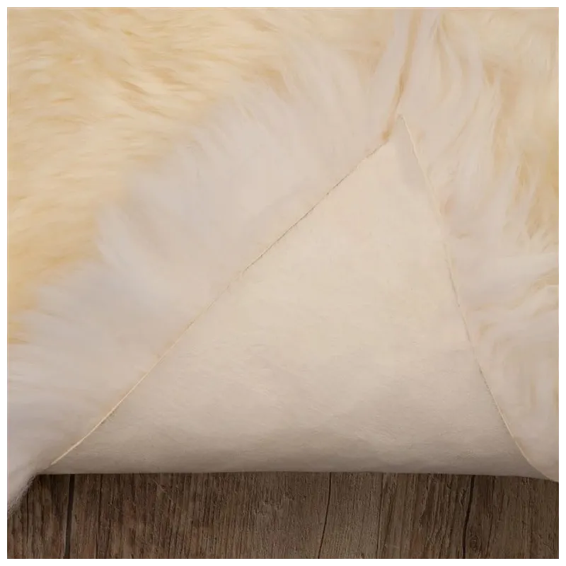 Kailis Domoletti Sheepskin. 90 cm x 60 cm