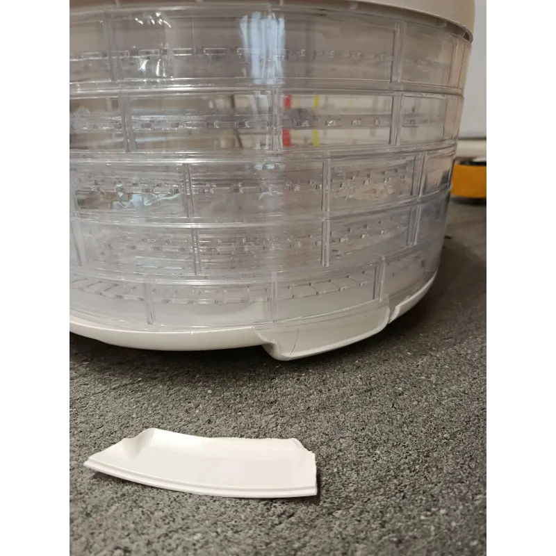 Nocenota prece - Augļu un dārzeņu žāvētājs Standard FD700A 2,5 l