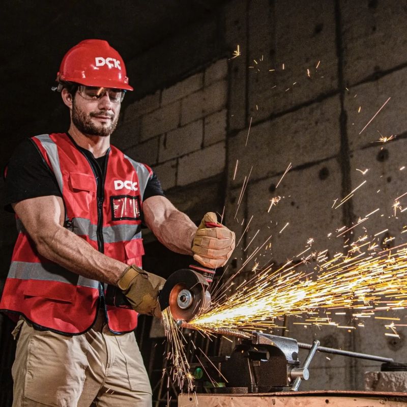 Bezvada bezsuku leņķa slīpmašīna 125mm, 20V, KDSM04-125FK, DCK ,2 × 5.0Ah akumulators, lādētājs,