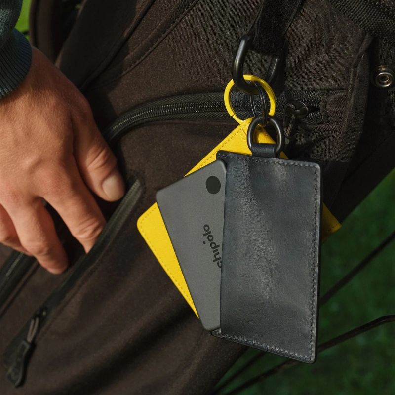 Chipolo CARD – Wireless Rechargeable Slim Bluetooth Tracker for iOS & Android, Charcoal