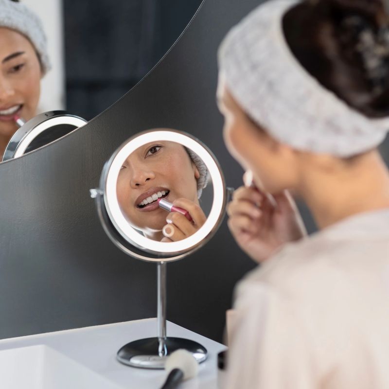 Medisana CM 844 Cosmetic Mirror