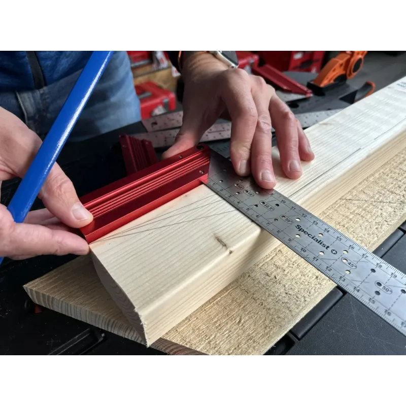 Nerūsējošā tērauda leņķmērs, 400 mm, SPECIALIST+