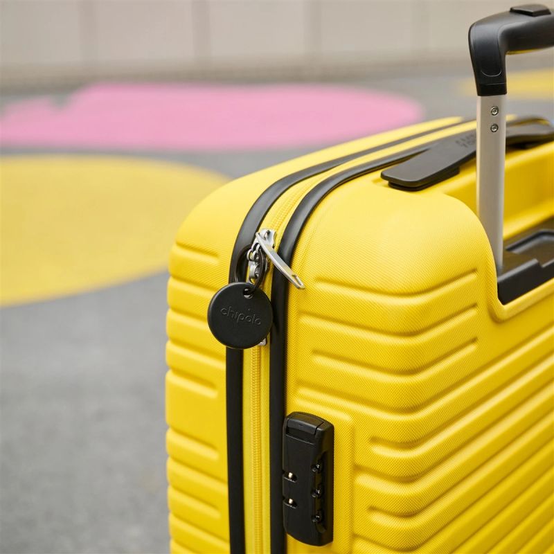 Chipolo POP – Bluetooth Tracker with Replaceable Battery for iOS & Android, 4pack -Black, White, Red, Blue