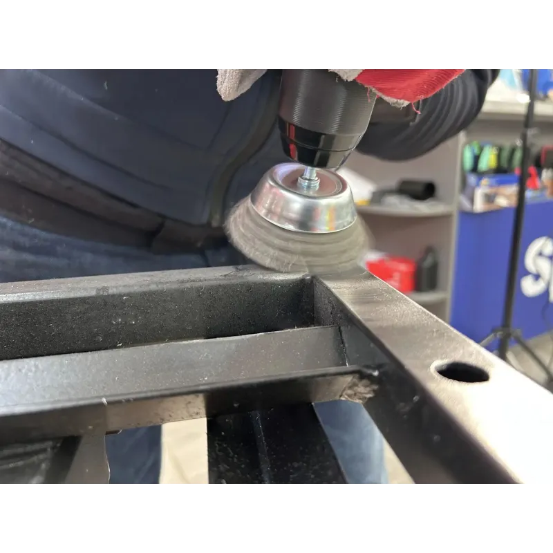 Stiepļu kausveida birste ar taisnu stiepli, ar kātiņu, 50 mm, SPECIALIST+