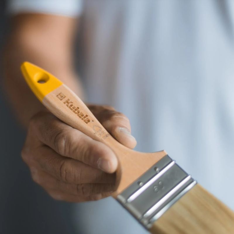 Universal flat brush for all types of paints and varnishes 50 mm.