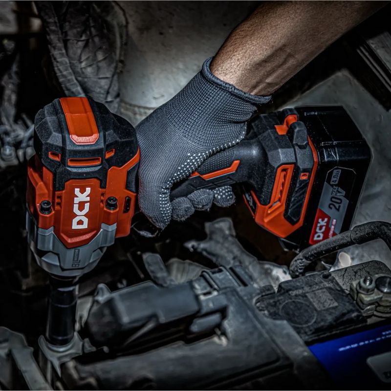 Cordless brushless impact wrench 698 Nm. 1-2, 20V, KDPB698FK, DCK ,2x5,0Ah battery, charger,