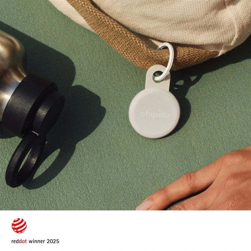 Chipolo LOOP – Rechargeable Bluetooth Tracker with Silicone Loop for iOS & Android, Chalk