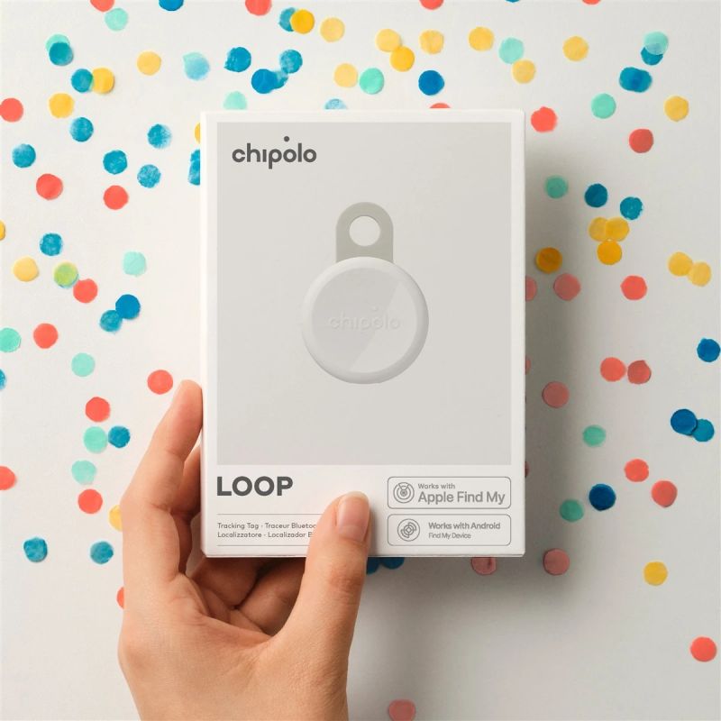 Chipolo LOOP – Rechargeable Bluetooth Tracker with Silicone Loop for iOS & Android, Chalk
