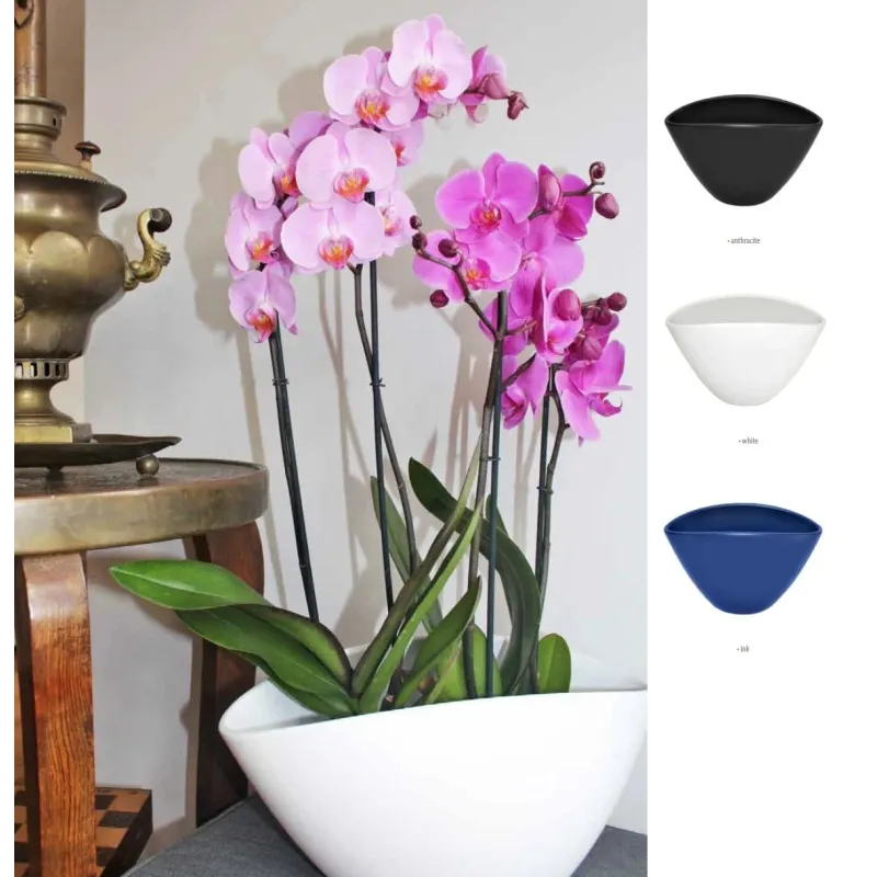 Puķu pods Domoletti, keramika, balta krās.