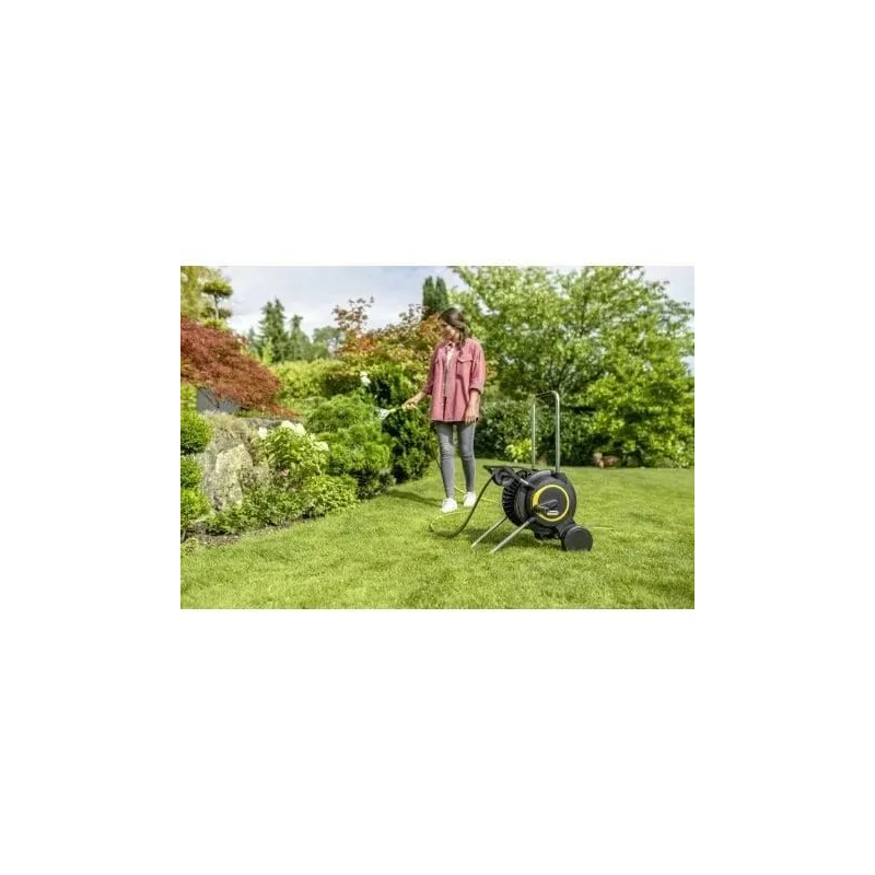 Laistīšanas ratiņi ar šļūteni Kärcher. 20 m