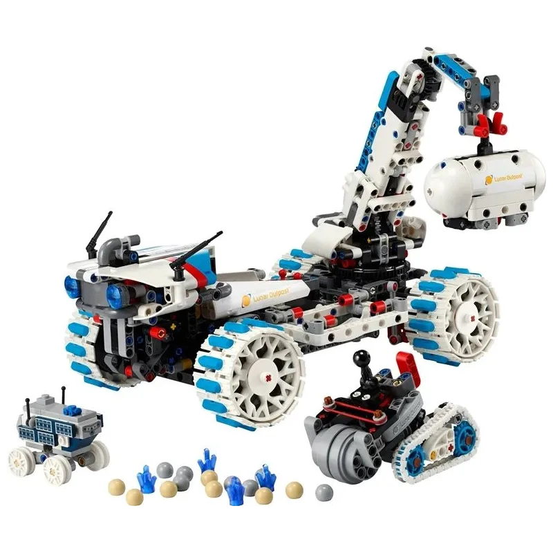LEGO Technic Lunar Outpost Moon Rover Space Vehicle 42211