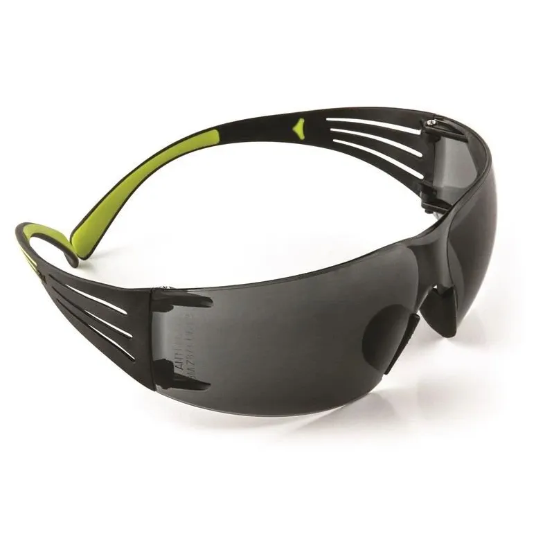 Aizsargbrilles 3M SF400GC1. melna krās.