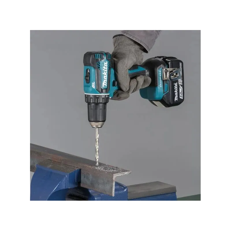 Akumulatora urbjmašīna DDF485RTJ 18V, 2x5.0 Ah