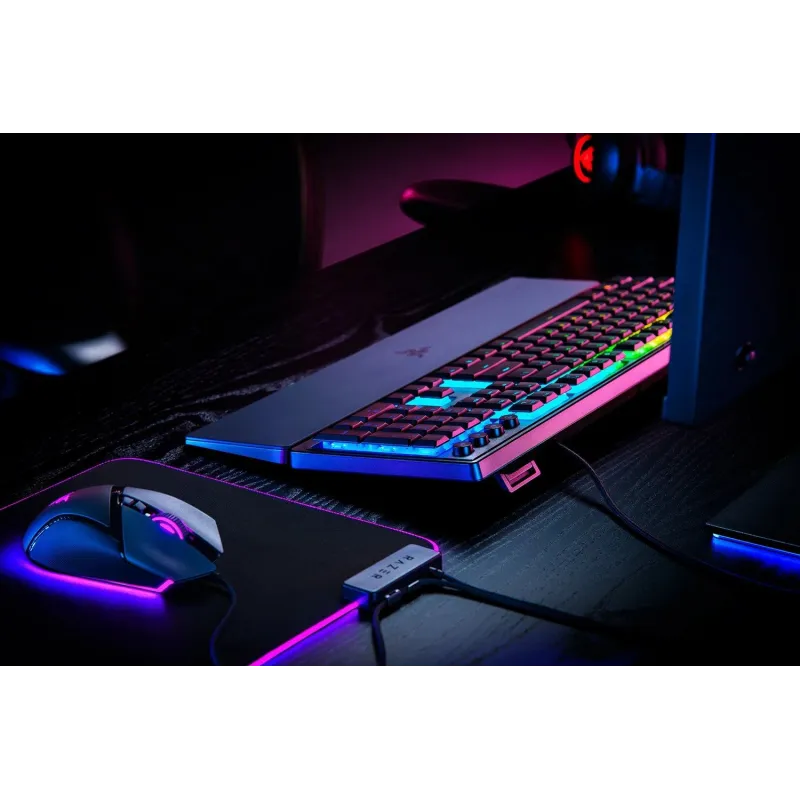 Klaviatūra Razer Ornata V3 EN. melna
