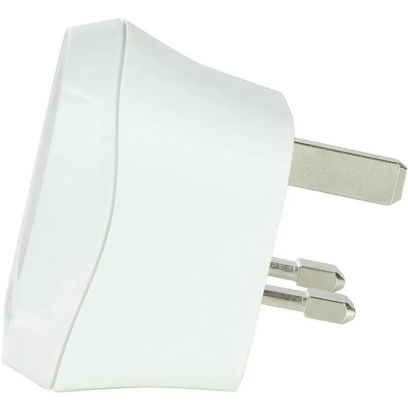 Adapteris Skross Europe to UK. 13 A. 230 V