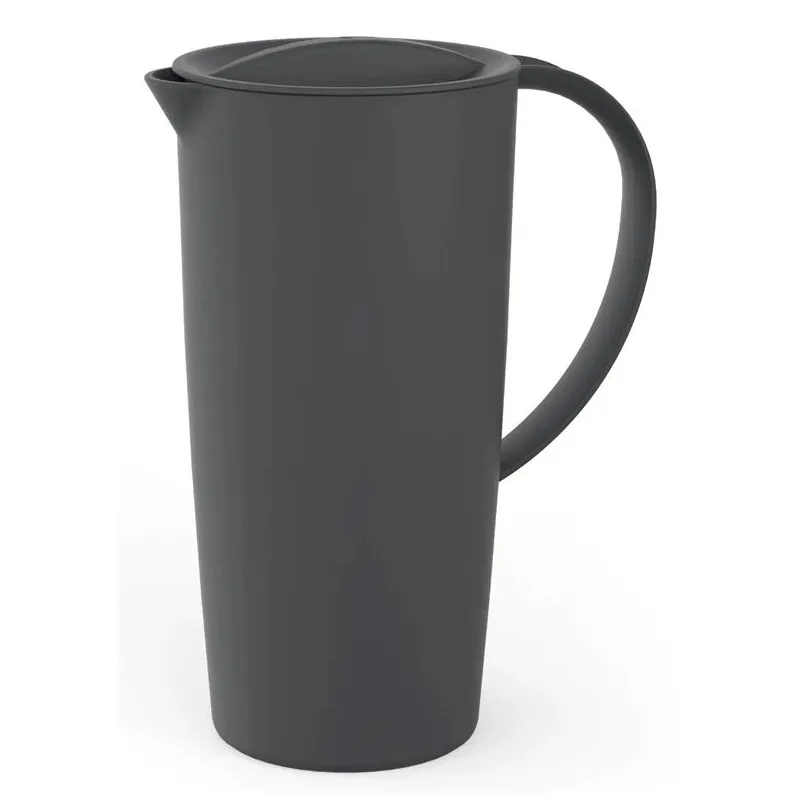 Plastmasas krūze. 1.2 ml. 10.5 cm. plastmasa. melna