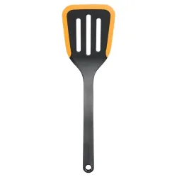 Cepšanas lāpstiņa Fiskars 1079964. melna krās.