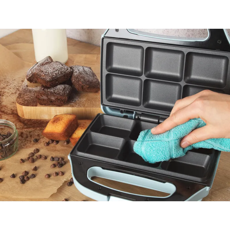 Giles & Posner EK5921GSBLVDE Cake Maker