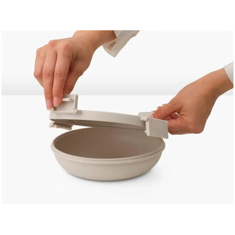Pārtikas trauks Brabantia Make & Take. 1 l