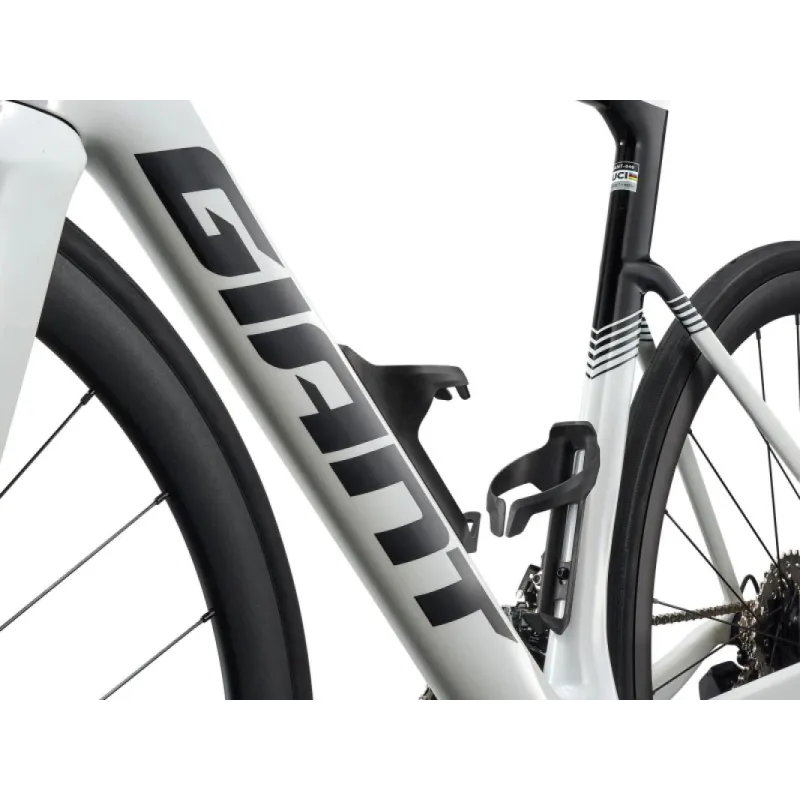 Šosejas velosipēds GIANT Propel Advanced 2 ,2027, Balts ,M-L,