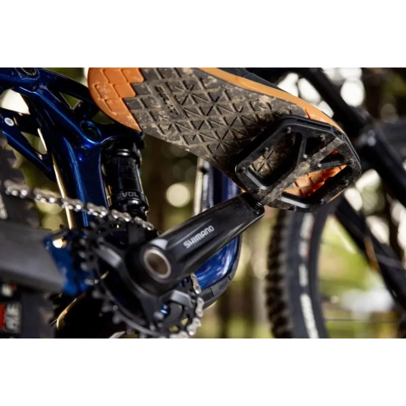 Pedāļi Giant Pinner Comp MTB