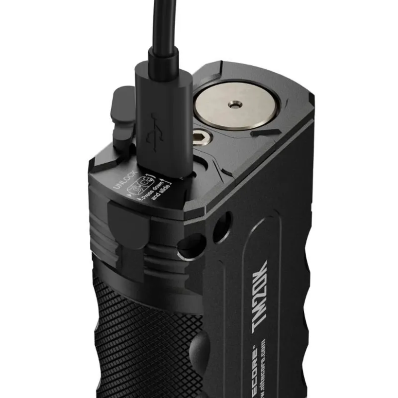 Flashlight tiny monster series-20000 lumens tm20k nitecore