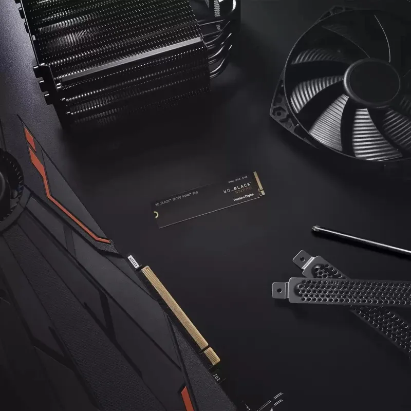 SSD-SANDISK-Read speed 4000 MB-s-Write speed 2000 MB-s-NVMe Yes-PCI Express 4.0-M.2-250 GB-Black SN770-WDS250G3X0E