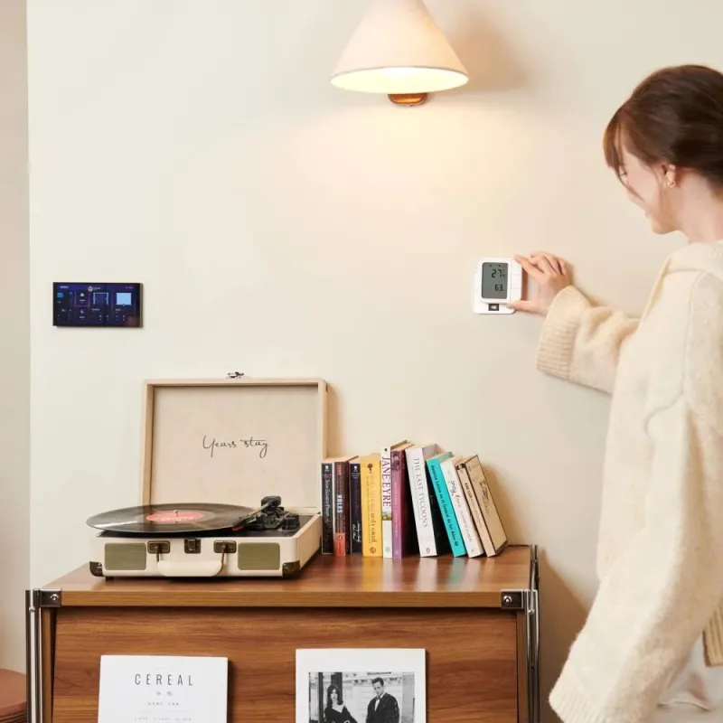 Smart home climate sensor-th-s04d aqara