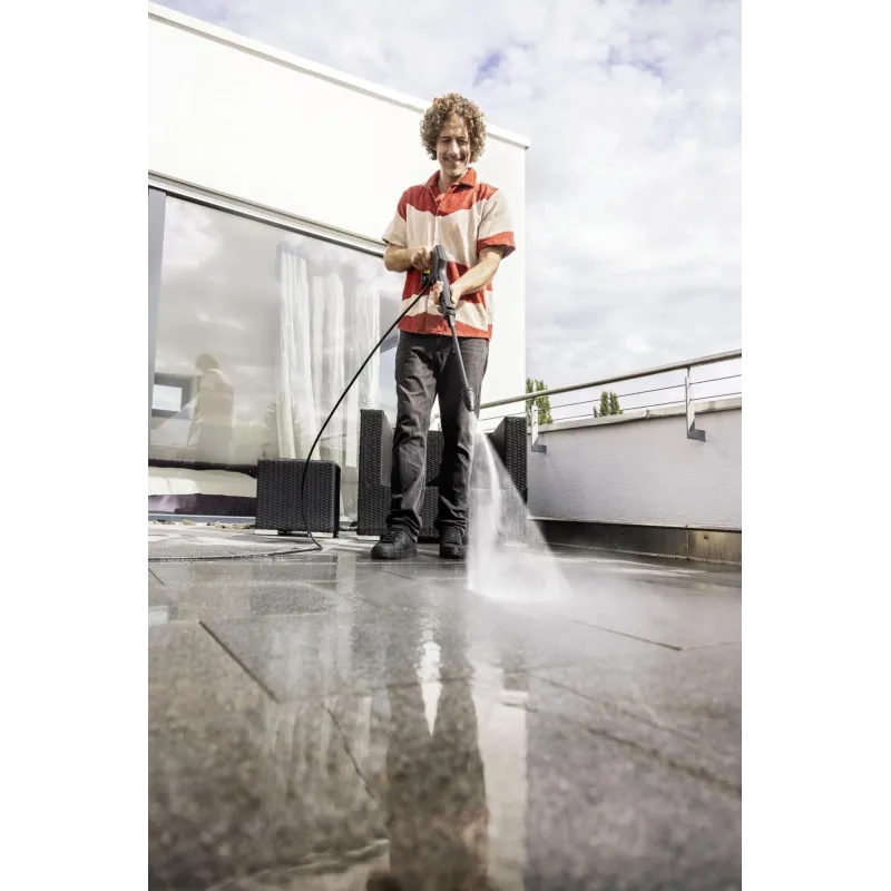 High pressure washer k 3-classic 1.676-222.0 karcher