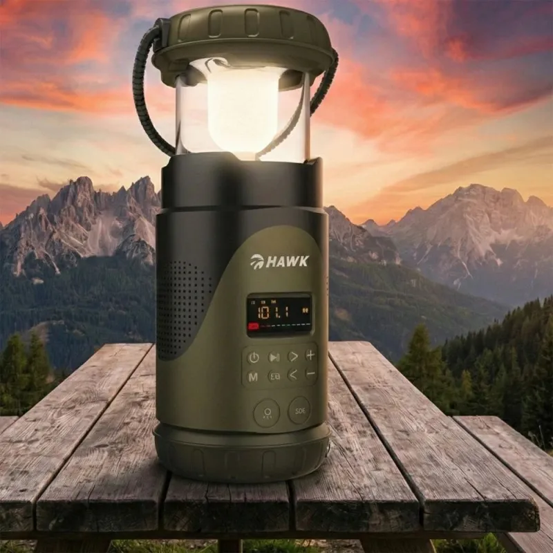 Hawk HWRDI430GN Radio Solar Dynamo With Flashlight