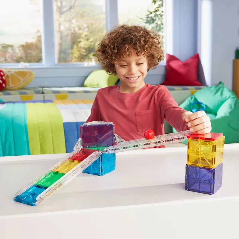 MAGNA-TILES Magnētiskais konstruktors Dzelzceļa sacīkstes, 27 gab.