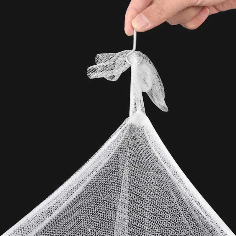 2 Moskītu Tīkli Gultai Kvadrāta Formā 3 Atvērumi