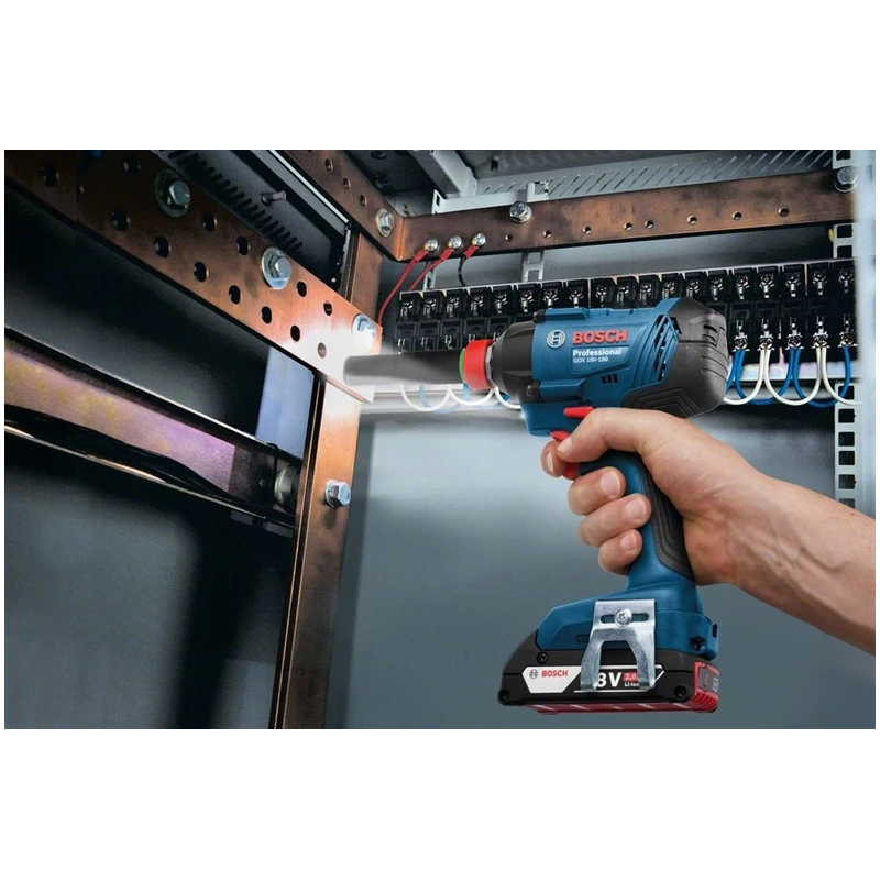 Akumulatora trieciena urbjmašīna Bosch GSB 18V-28 Solo