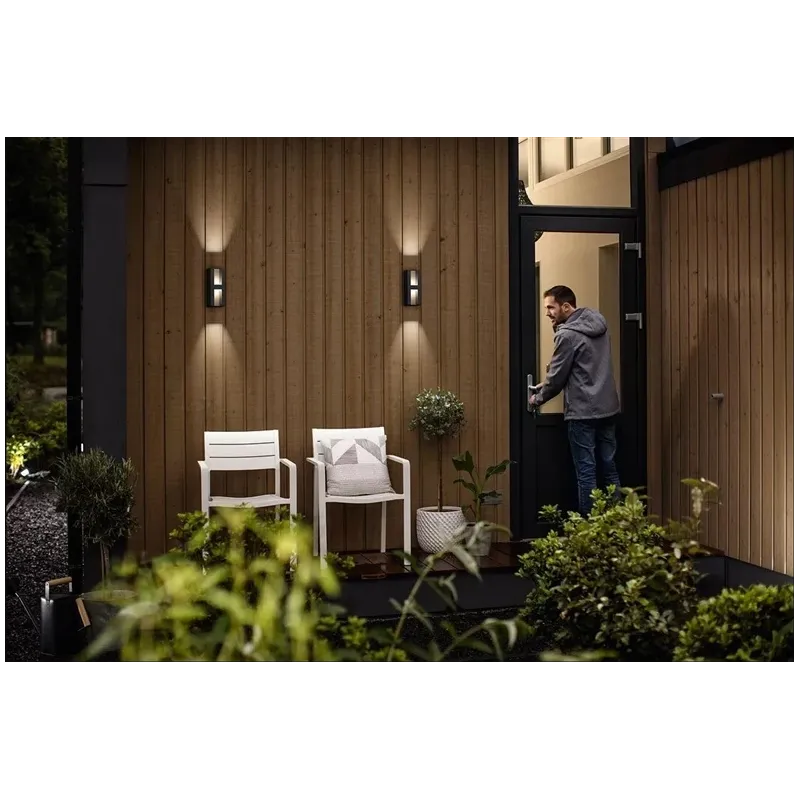 Sieninis lauko šviestuvas Philips Shadow, 4.5W, LED, IP67, juoda sp., 11.5 cm x 1 cm