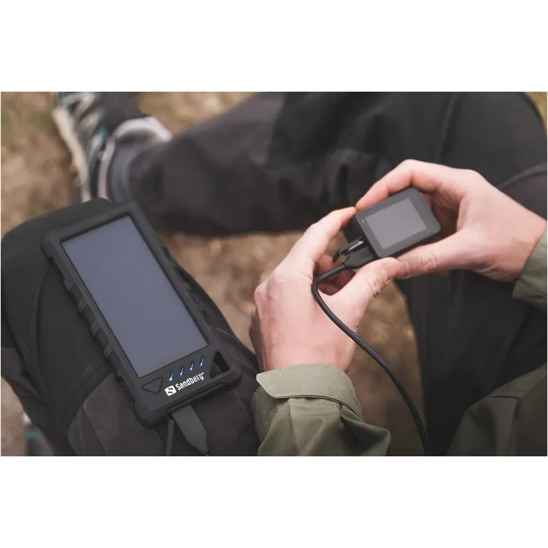 Nešiojamas įkroviklis Sandberg Solar. 16000 mAh. juoda