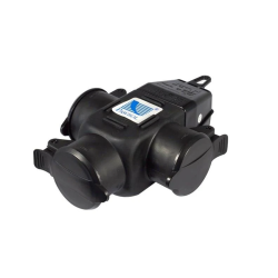 Kontaktligzda d.3156 s 16a ip44 melna