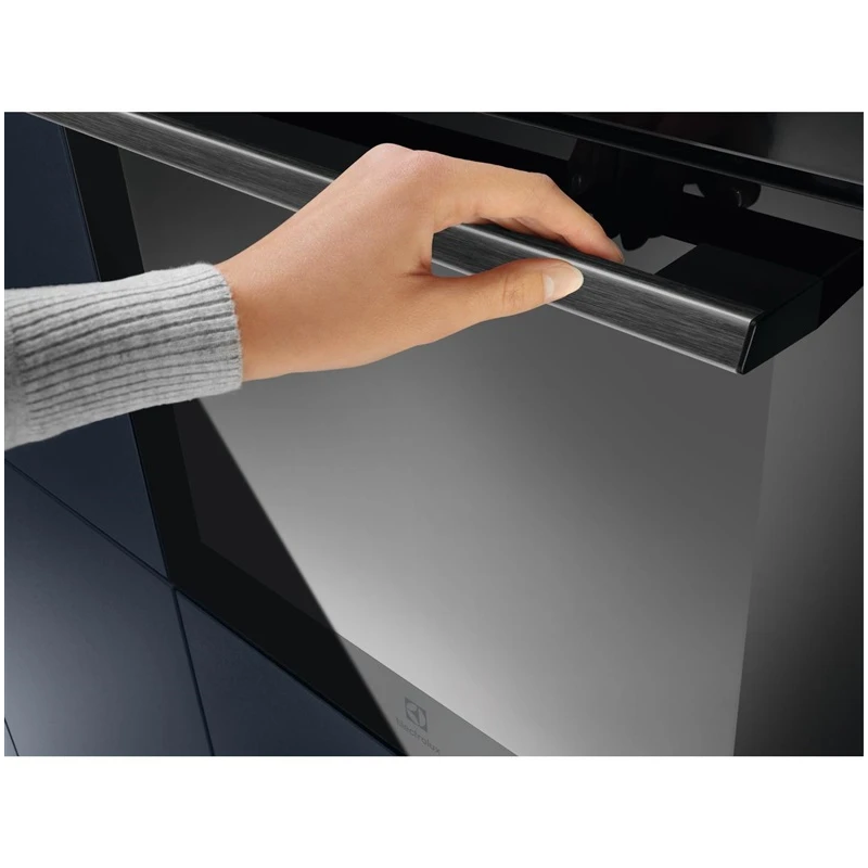 Cepeškrāsns iebūv. eofdp46bk electrolux