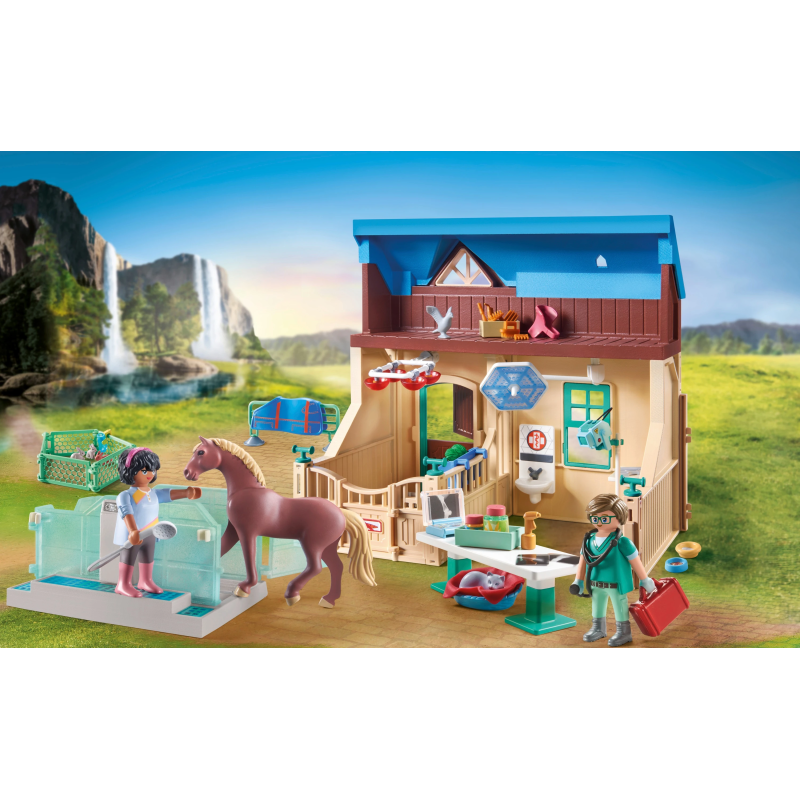 PLAYMOBIL WORLD OF HORSES Jāšanas terapijas un veterinārā prakse 71352