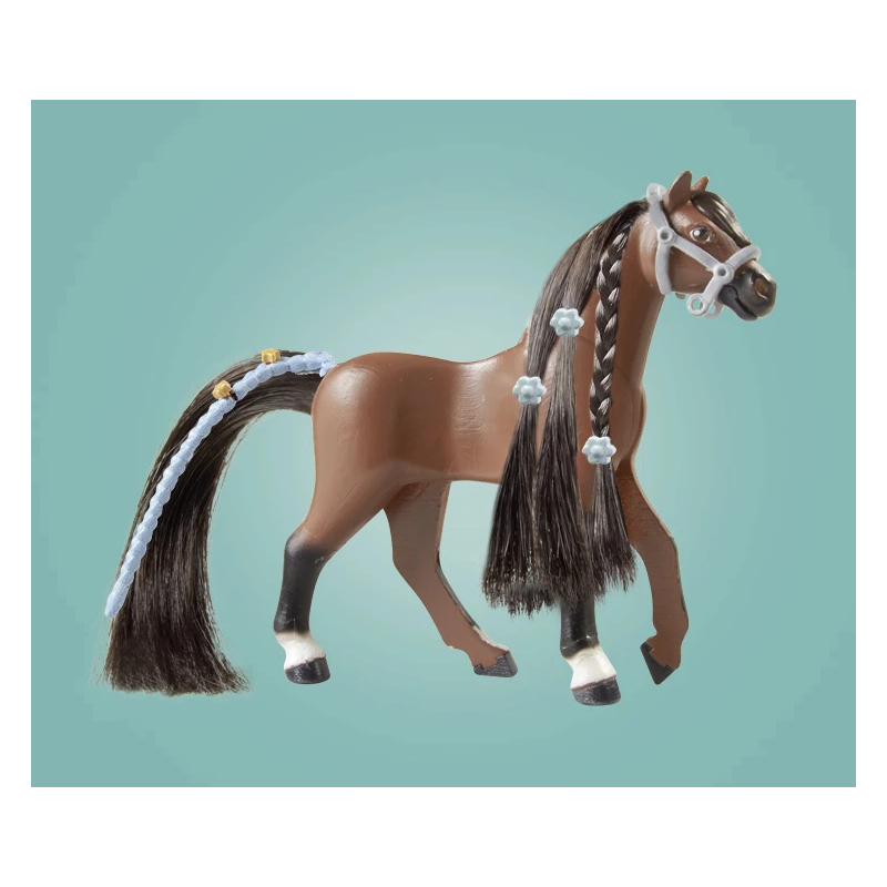 PLAYMOBIL WORLD OF HORSES Lēcienu arēna ar Zoju un Bleizu 71355