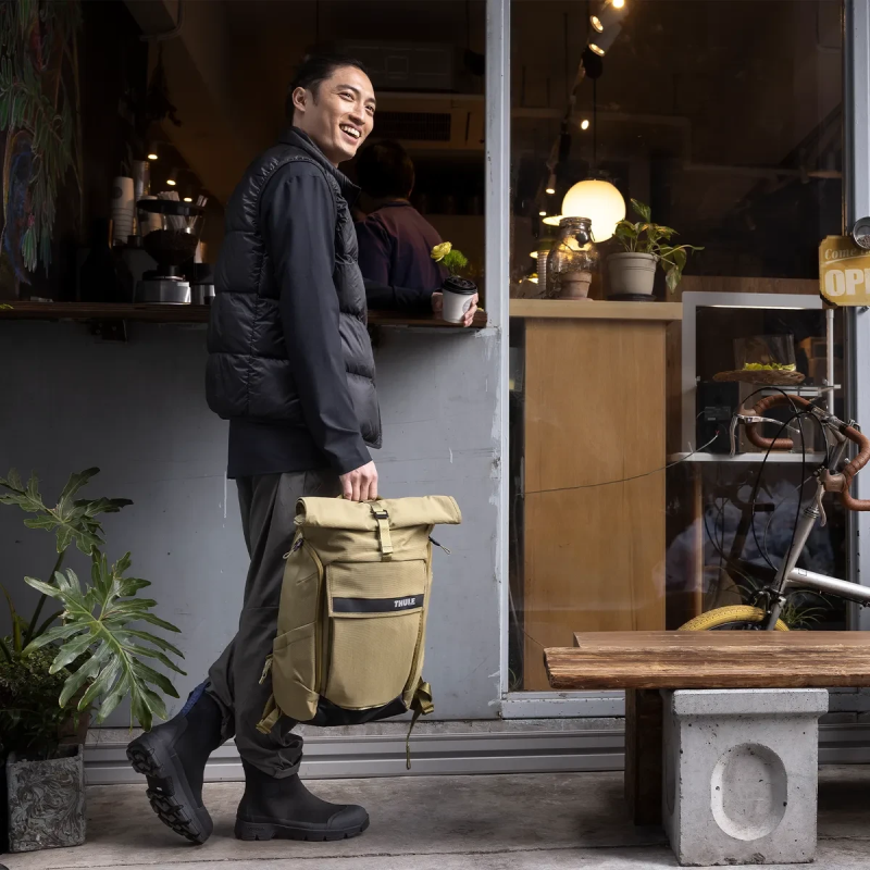 Thule 5011 Paramount Backpack 24L Black