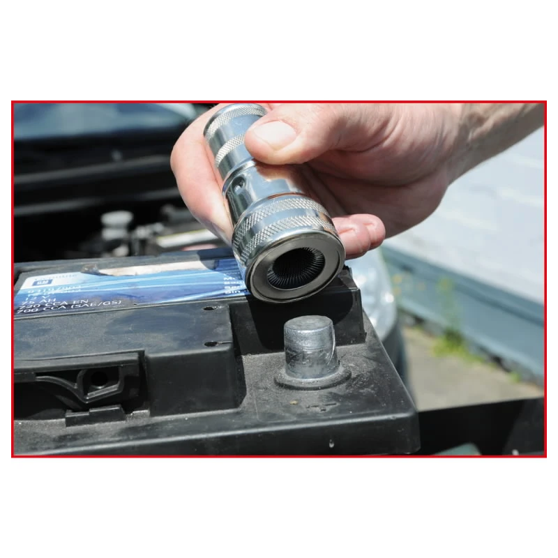 Akumulatora spaiļu tīrīšanas birste 120mm, KS Tools